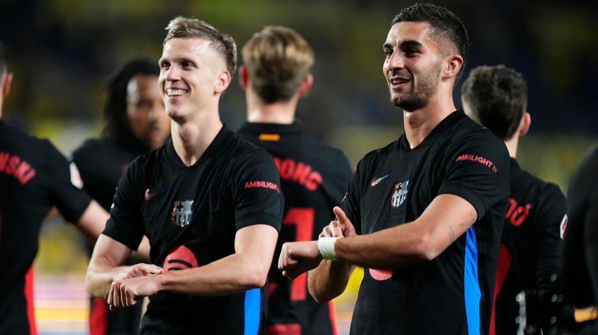 UD Las Palmas v FC Barcelona, Barca - La Liga EA Sports Ferran Torres left winger of Barcelona and Spain celebrates with Dani Olmo after scoring his sides first goal during the LaLiga match between...