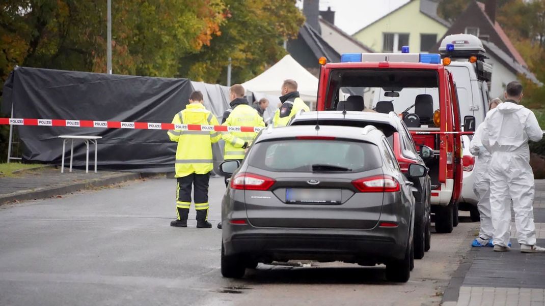 Drei Jugendliche haben im Oktober 2023 in Horn-Bad Meinberg einen Obdachlosen getötet. Nun wurden die Teenager verurteilt.