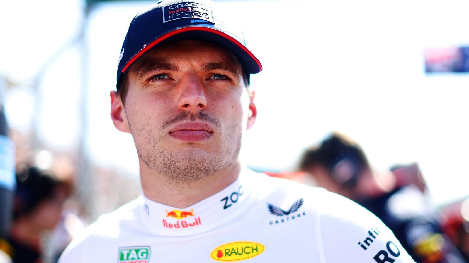 <strong>Max Verstappen</strong><strong> (Red Bull)</strong><br>Denn auch die Zukunft von Verstappen scheint nach der <a href="https://www.ran.de/sports/motorsport/formel1/news/horner-will-marko-angeblich-loswerden-tage-bei-red-bull-gezaehlt-323857">Horner-Posse</a> offen! Mercedes hat nach dem Abgang von Lewis Hamilton für 2025 ein Cockpit frei, und Teamchef Toto Wolff kommentierte die Verstappen-Gerüchte mit&nbsp; "Alles ist möglich, ich würde ihn liebend gerne haben."