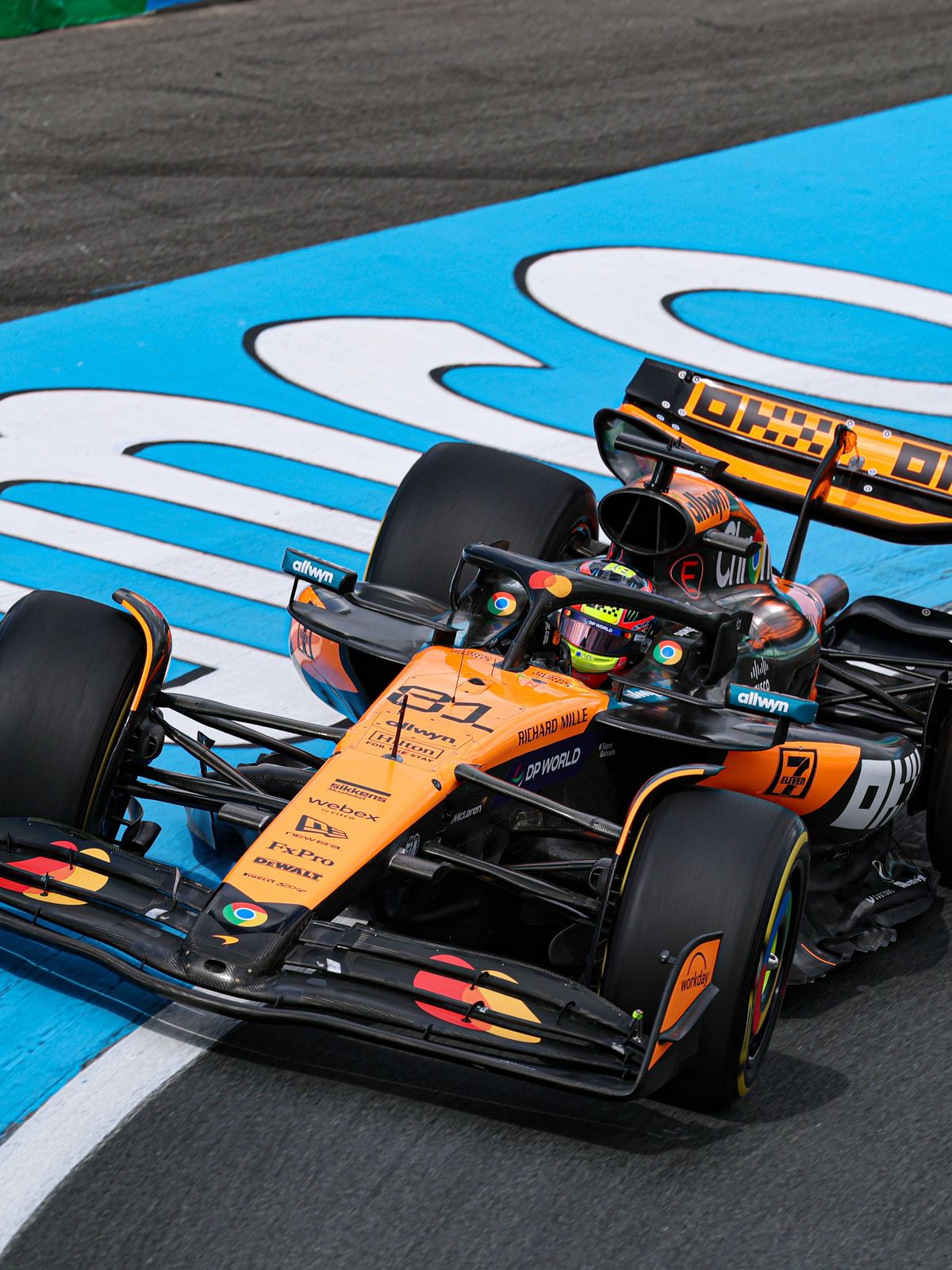Oscar Piastri (AUS) - McLaren Formula 1 Team - McLaren MCL39 - Mercedes during Friday, day2, of Formula 1 Heineken Dutch Grand Prix 2025, Zandvoort, The Nederlands, from Aug 28th to 31th - Round 15...
