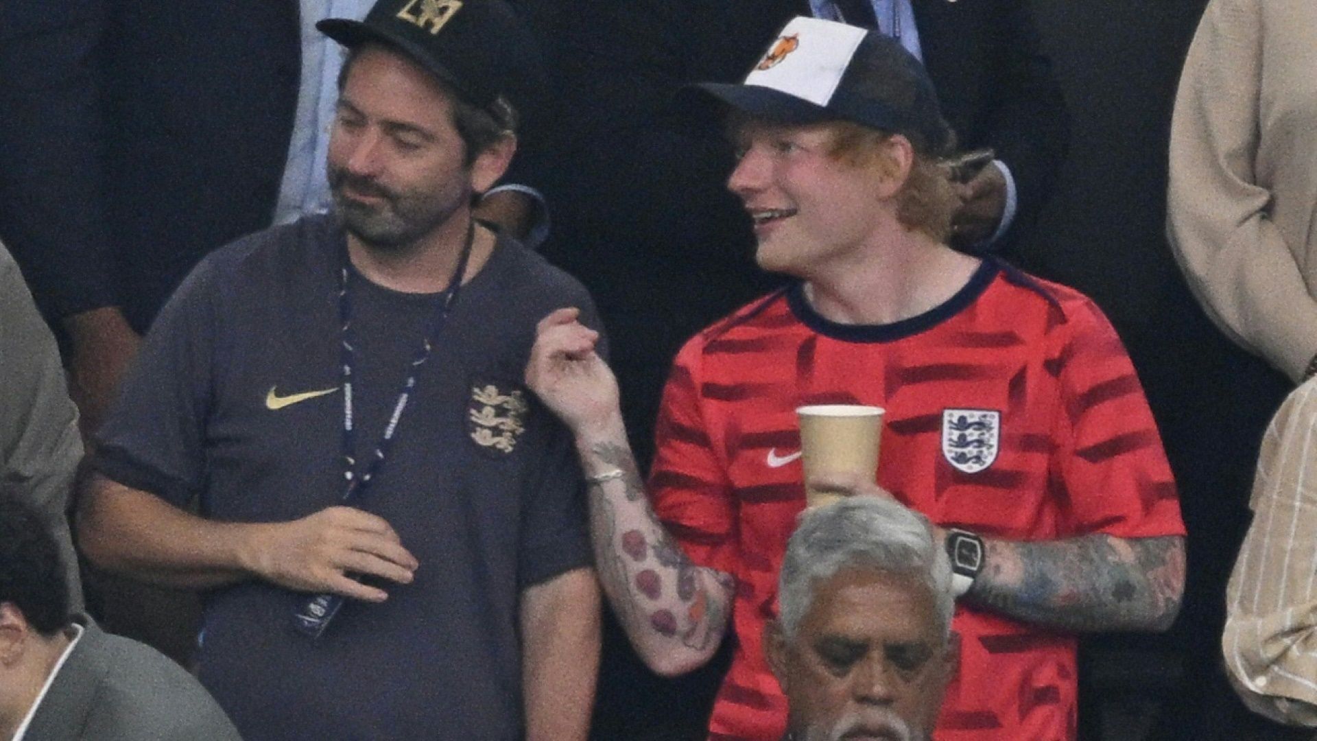 Sheeran, Russell und Co.: Promis wünschen England Glück