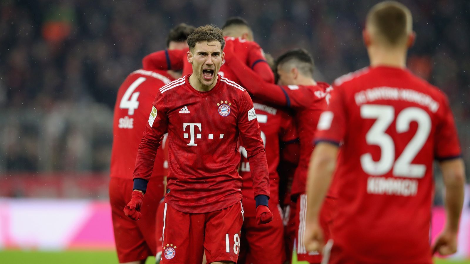 
                <strong>Ergebnis: 7:6 für die Bayern</strong><br>
                Das Ergebnis unseres Head-to-Head-Vergleichs verspricht viel Spannung. Beide Mannschaften sind auf nahezu allen Positionen erstklassig besetzt. Der FC Liverpool ist vor allem auf den Flügelpositionen im Vorteil, während die Bayern im Mittelfeld spielstärker sind und auch den treffsichereren Mittelstürmer haben. Auf diese Fußball-Spektakel muss sich jeder Fußball-Fan einfach freuen.
              