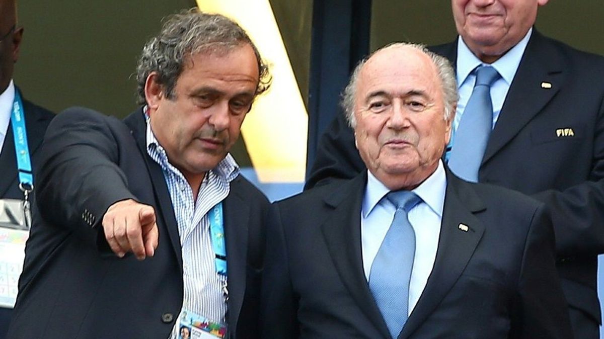 Platini (l.) und Blatter