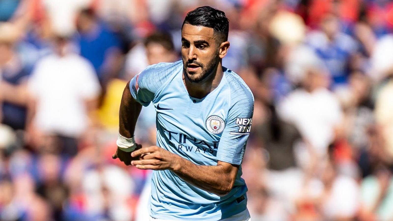 
                <strong>Manchester City</strong><br>
                Ausgaben: 71,19 Millionen EuroEinnahmen: 18,2 Millionen EuroTeuerster Zugang: Riyad Mahrez (Leicester City/67,8 Millionen Euro)
              