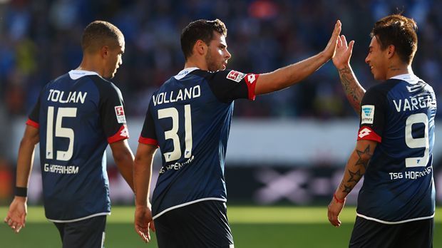 
                <strong>TSG 1899 Hoffenheim: Stärkste Anfangsphase.</strong><br>
                TSG 1899 Hoffenheim: Stärkste Anfangsphase. Schnell, schneller, Hoffenheim. Vier Tore schießt die TSG bislang in den ersten 15 Minuten einer Partie - Top-Wert! Das früheste war Kevin Vollands 1:0 gegen Bayern nach 9 Sekunden!
              