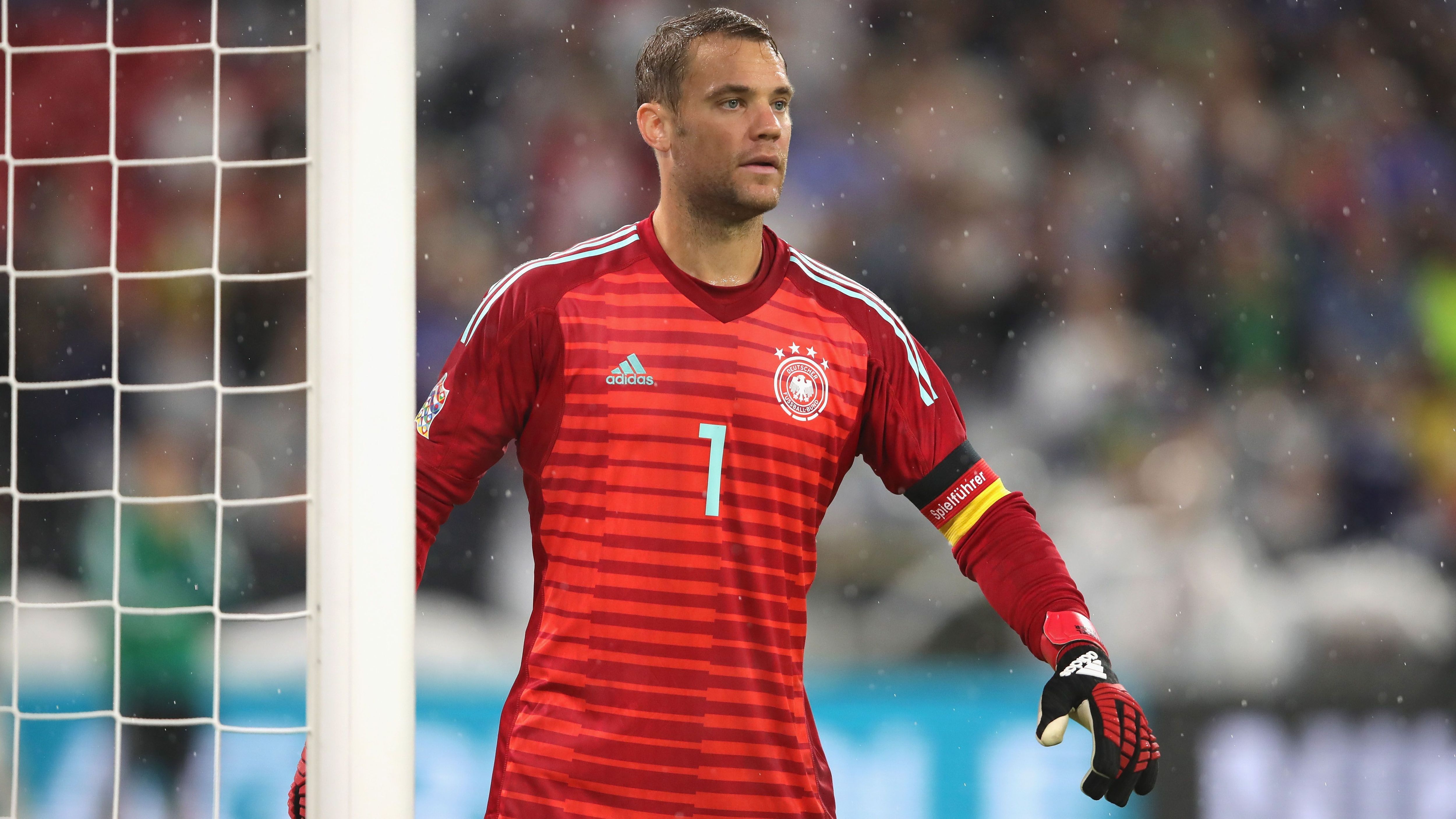 
                <strong>Manuel Neuer </strong><br>
                Verein: FC Bayern München
              