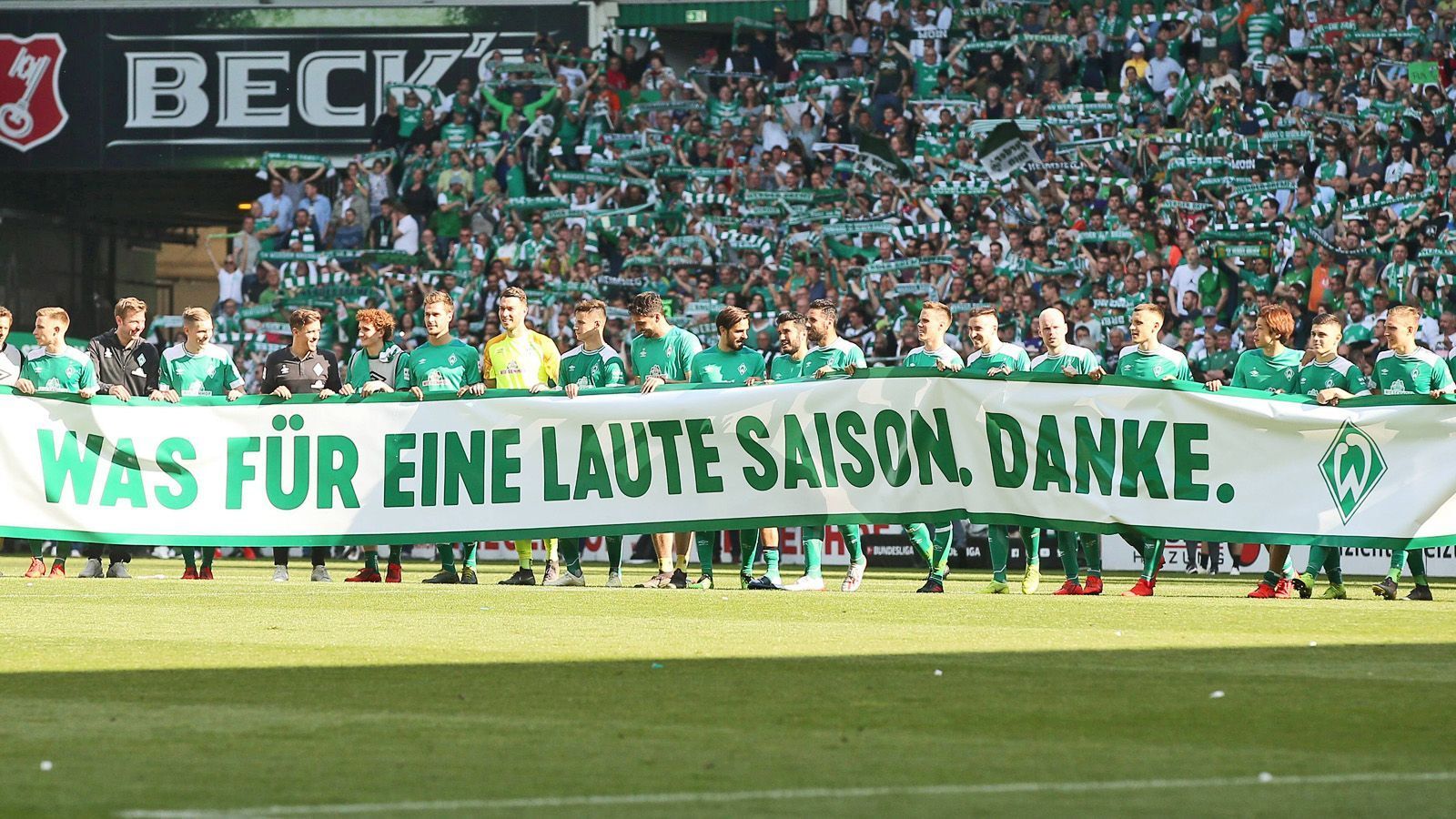 
                <strong>Platz 3: SV Werder Bremen </strong><br>
                Der SV Werder Bremen spielte in der Saison 2018/2019 an 19 von 34 Spieltagen in einem ausverkauften Stadion.
              