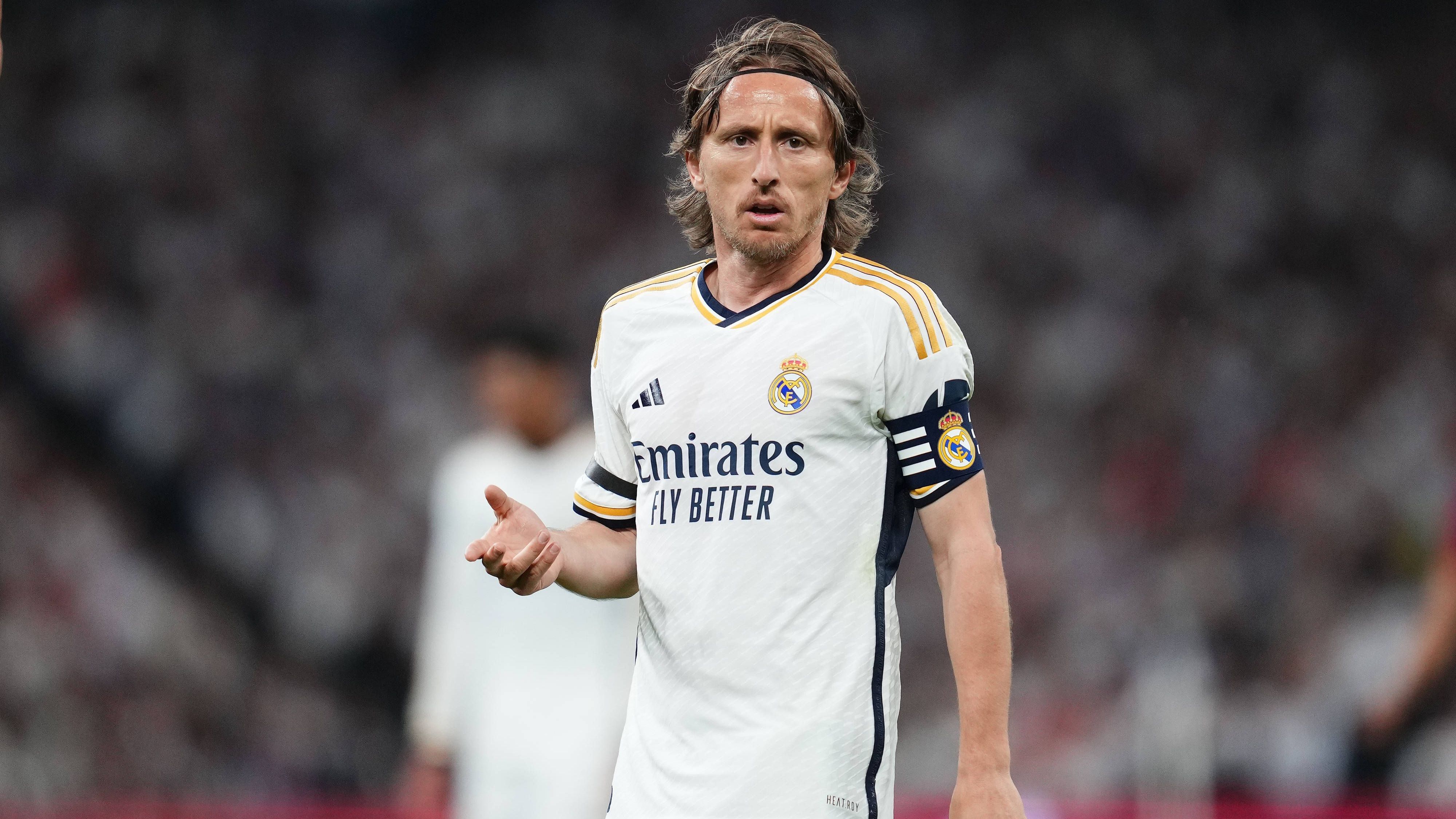 <strong>Luka Modric (Real Madrid)</strong><br>Kommt in der 69. Minute für Kroos. Hilft mit seiner Erfahrung in jeder Situation weiter, hat aber keine großen Highlights. <strong><em>ran</em></strong>-Note: 3.