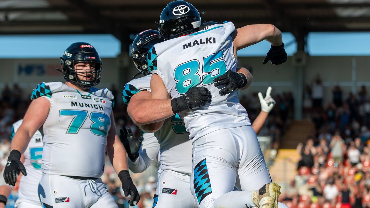 Marlon Malki (Munich Ravens 85), Touchdown, Munich Ravens vs. Stuttgart Surge, American Football, European League of Football, Spieltag 7, Saison 2025, 29.06.2025, Munich Ravens vs. Stuttgart Surge...