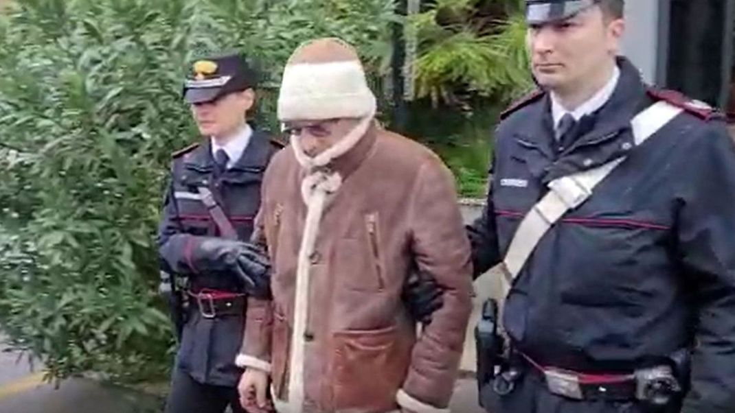 Der italienische Mafiaboss Denaro ist in einer Gefängnisklinik gestorben.