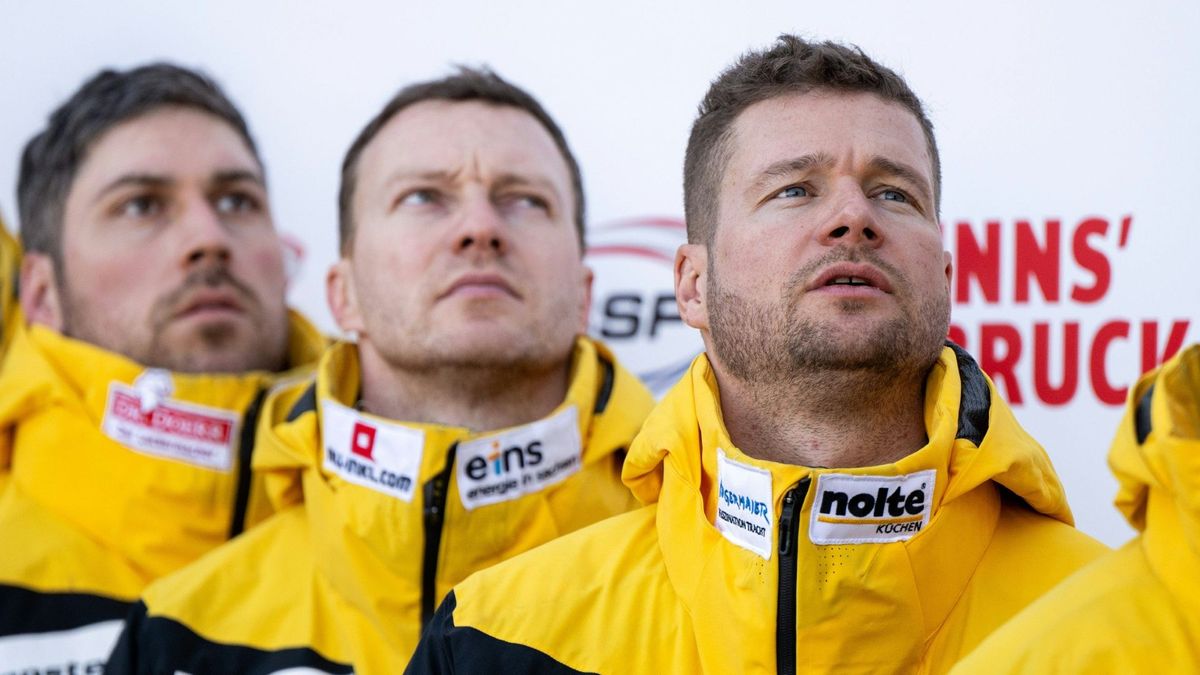 Johannes Lochner (r.) und Francesco Friedrich (M.)