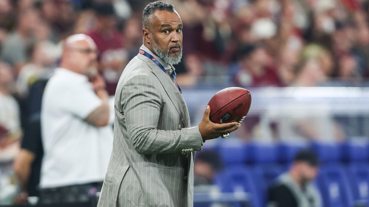 American Football, European League of Football Saison 2024 Championship Game Finale Rheinfire Düsseldorf at Vienna Vikings 22.09.2024, VELTINS-Arena Patrick Esume (ELF) Gelsenkirchen VELTINS-Arena ...