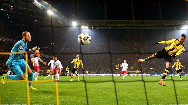 
                <strong>Platz 2 - Borussia Dortmund</strong><br>
                Platz 2 - Borussia DortmundKopfball-Tore: Saisontore gesamt: Anteil Kopfballtore an Saisontoren: 16,9 Prozent
              