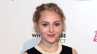 Profile image - AnnaSophia Robb