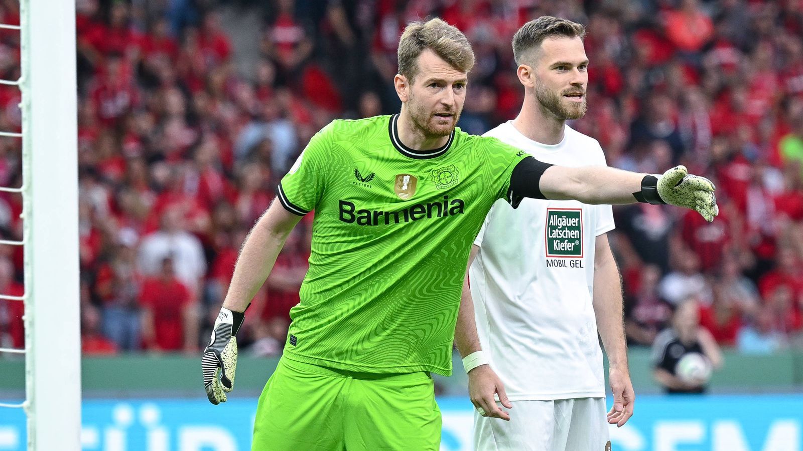 <strong>Lukas Hradecky (Bayer 04 Leverkusen)</strong><br>Nach vier Minuten geprüft und zur Stelle, im Anschluss wenig gefordert. Sicher bei hohen Bällen. Beim platzierten Distanzschuss von Ache in Minute 63 schnell unten und stets zuverlässig. <strong><em>ran</em></strong>-Note: 3