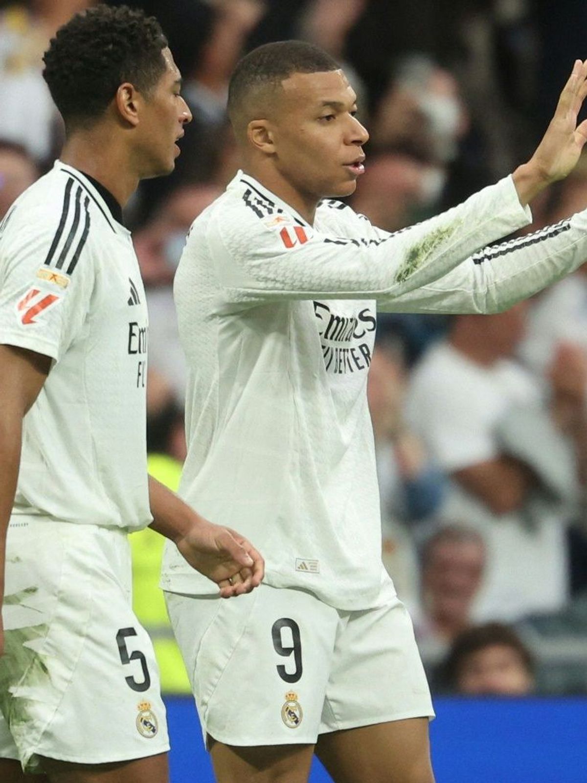 Torschützen unter sich: Mbappé und Güler (r.)