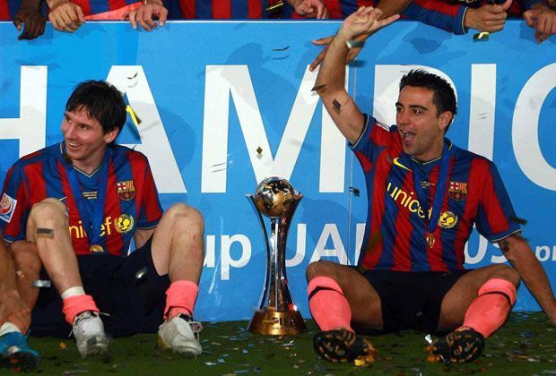 
                <strong>Zweimaliger Sieger der Klub-WM</strong><br>
                Die Klub-WM wird zwischen den Titelträgern eines jeden Kontinentes ausgetragen. Xavi triumphierte 2009 und 2011 mit dem FC Barcelona in diesem Wettbewerb.
              