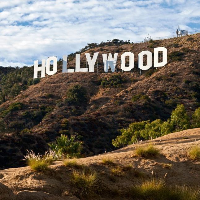 Was verbirgt sich hinter den Hollywood Hills?