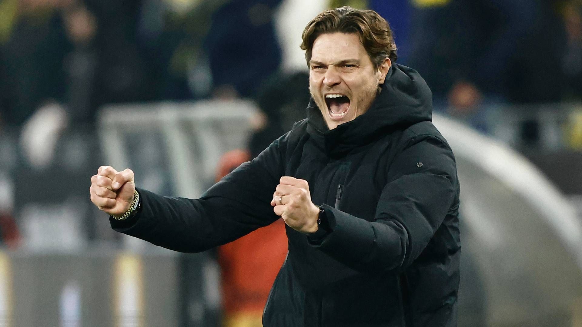 
                <strong>Die längsten Siegesserien in der Bundesliga</strong><br>
                Borussia Dortmund ist derzeit einfach nicht zu stoppen! Gegen RB Leipzig feierten die Dortmunder mit dem 2:1 bereits den achten Bundesligasieg in Folge. Das ist Vereinsrekord, nur vier Klubs haben in der Bundesligahistorie zudem eine längere Siegesserie vorzuweisen. ran blickt in die Geschichtsbücher: Welchen Vereinen gelangen die meisten Siege nacheinander? Zur Einordnung: Jeder Klub ist in der Liste nur einmal mit seiner jeweils längsten Serie vertreten.
              