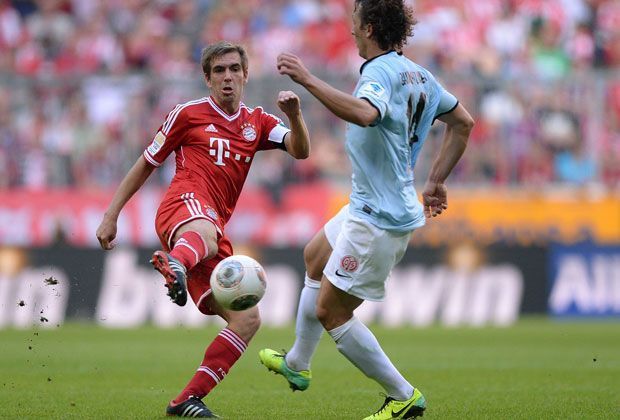 
                <strong>Philipp Lahm (FC Bayern)</strong><br>
                Platz 9: Philipp Lahm darf in der Bestenliste natürlich nicht fehlen. Bayerns "Ballmaschine" ist in der vergangenen Saison gegen den 1. FSV Mainz 05 148 Mal am Ball.
              