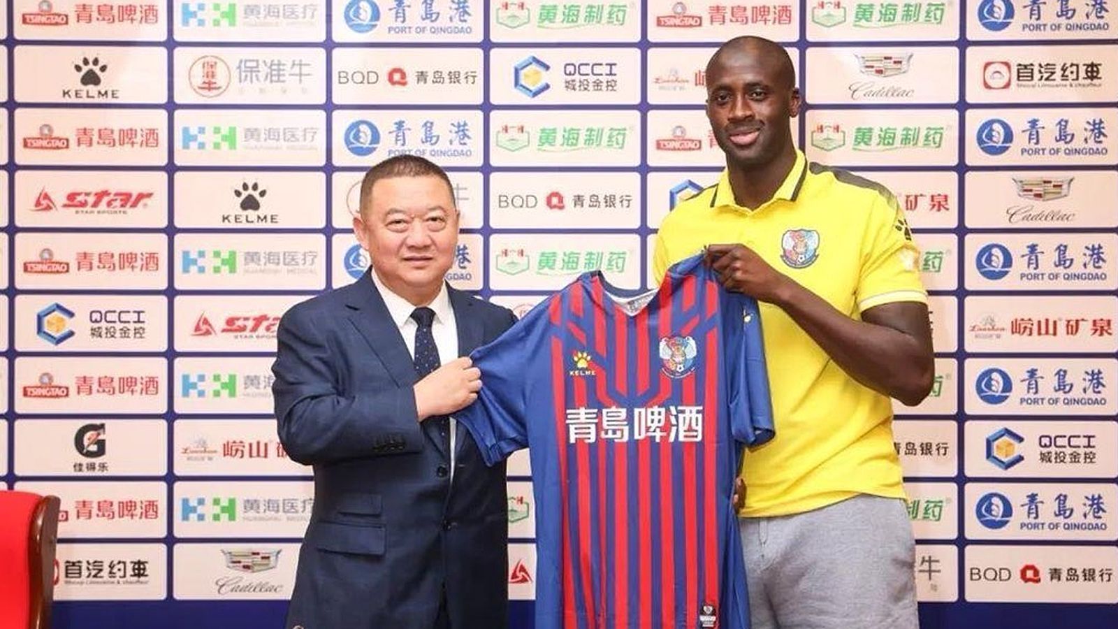 
                <strong>Yaya Toure (Qingdao Huanghai)</strong><br>
                Nachdem das Engagement von Yaya Toure bei Olympiakos Piräus im Dezember 2018 nach nur wenigen Monaten endete, spekulierten Experten mit dem Karriereende des früheren ivorischen Nationalspielers. Weit gefehlt: Der 36 Jahre alte Mittelfeldspieler unterschrieb jetzt einen Vertrag beim chinesischen Zweitligisten Qingdao Huanghai. Toures neuer Klub träumt mehr denn je vom Aufstieg, liegt nach 15 Spielen der League One mit 30 Punkten auf Platz eins. Nun kommt mit Toure ein Spieler mit immenser Erfahrung und Erfolgen hinzu. Mit seinen Ex-Klubs Manchester City und Barcelona gewann der Routinier in England und Spanien unter anderem fünf nationale Meistertitel sowie die Champions League. Für die beiden Großklubs lief Toure insgesamt in über 430 Pflichtspielen auf.
              