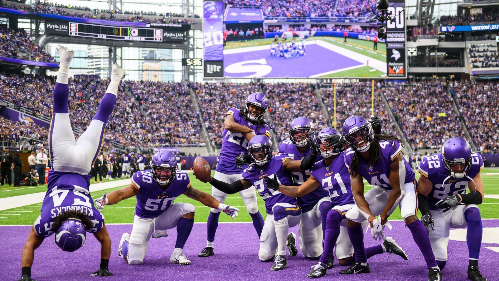 
                <strong>Platz 29: Minnesota Vikings</strong><br>
                Pick-Anzahl im Draft 2023: 5Alle Picks: 24, 88, 120, 161, 178Wert (CAVOA): 519,3
              