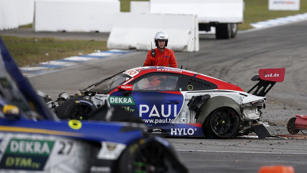 Der Porsche von Thomas Preining war nach dem Frontalanprall völlig zerstört