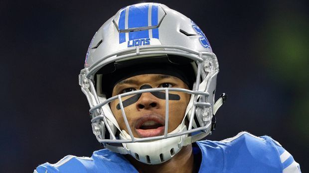 
                <strong>9. Marvin Jones</strong><br>
                Position: Wide ReceiverTeam: Detroit LionsYards: 1.101
              