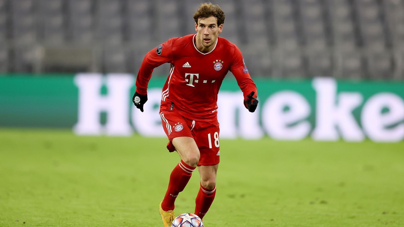 
                <strong>Leon Goretzka</strong><br>
                Position: Mittelfeld - Verein: FC Bayern München
              