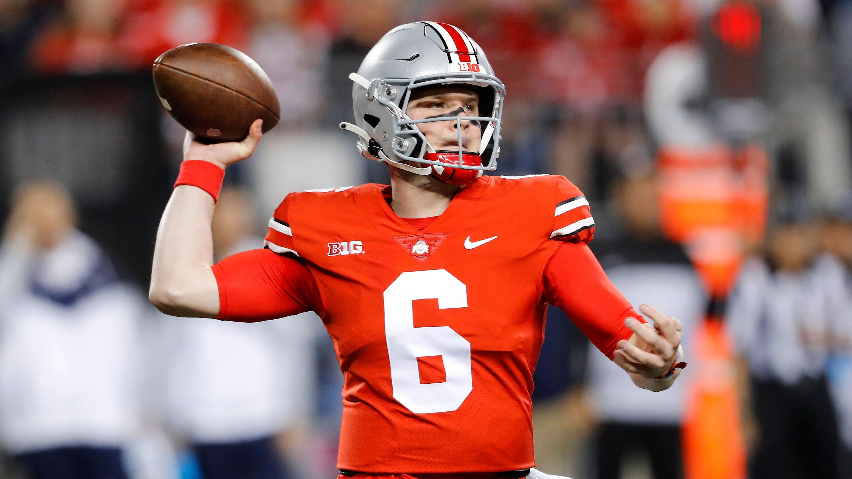<strong>3. Ohio State Buckeyes: Kyle McCord</strong><br>Nach einem langen Duell um den Starting-Quarterback-Posten hat Head Coach Ryan Day kurz vor Saisonbeginn Kyle McCord als Starter angekündigt - Devin Brown wird zunächst Backup sein. McCord war 2022 zweiter Quarterback hinter C.J. Stroud und wird nun vom vermutlich besten Receiving-Corps im College Football profitieren können. Der Anspruch der Buckeyes ist klar, das CFB-Playoff muss erreicht werden.
