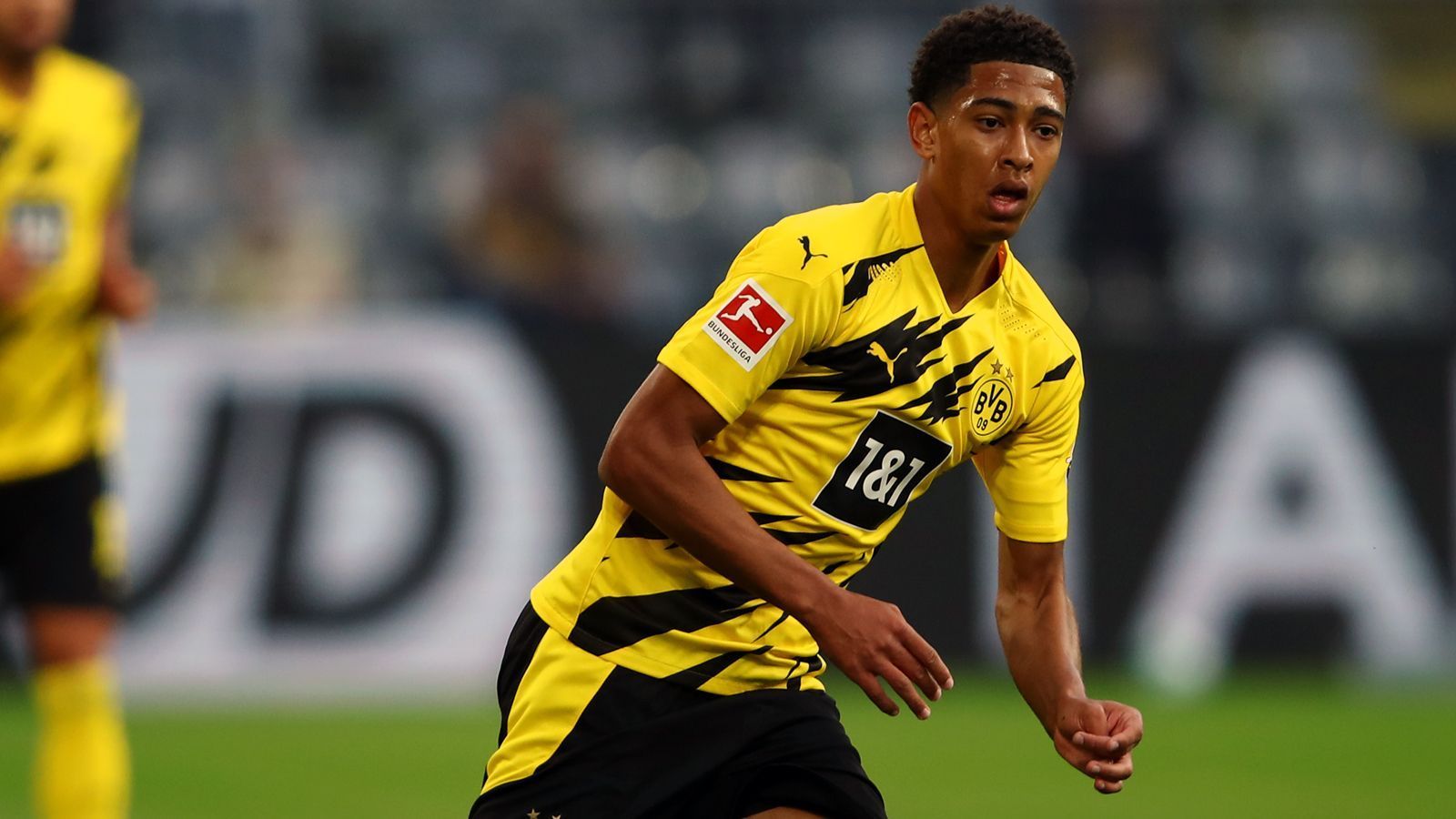 
                <strong>Jude Bellingham (Borussia Dortmund)</strong><br>
                Der Teenager aus England kommt nach einer Stunde für Delaney und geht keinem Zweikampf aus dem Weg. Insgesamt besser drin in der Partie als Delaney. ran-Note: 3
              