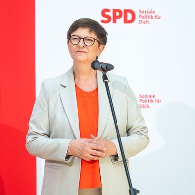 Nach ihrem angekündigten Rückzug vom SPD-Parteivorsitz will Saskia Esken auf persönlich motivierte Kritik an ihrer Partei verzichten.