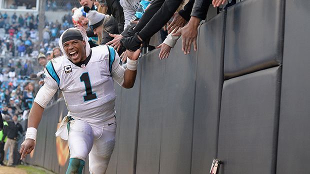 
                <strong>Cam Newton</strong><br>
                In Sachen Laufarbeit macht ihm jedoch kein Quarterback etwas vor. Insgesamt erlief der Passgeber 636 Yards. Das entspricht bei 132 Rushing-Attempts einem Durchschnitt von 4.8 Yards pro Lauf.
              