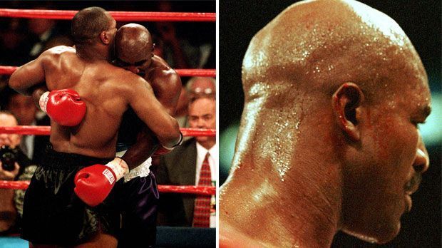 
                <strong>Evander Holyfield vs. Mike Tyson (1997)</strong><br>
                Evander Holyfield vs. Mike Tyson (1997): Sieben Monate zuvor hatte Tyson das erste Duell gegen Holyfield überraschend durch TKO und damit seinen WM-Titel verloren. Im Rückkampf blieb ein Kopfstoß Holyfields ungeahndet, Tyson rastete aus. In der dritten Runde biss "Iron Mike" seinem Kontrahenten ein Stück Ohr ab. Disqualifikation und Berufsverbot waren die Folge.
              