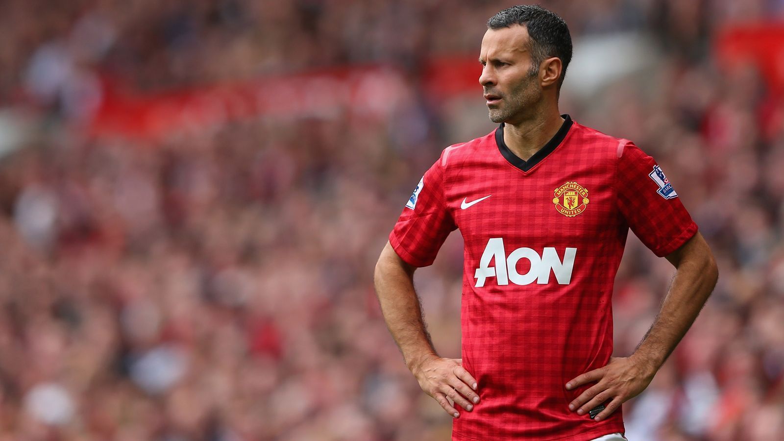 
                <strong>Manchester United</strong><br>
                Premier-League-Rekordspieler des Klubs: Ryan Giggs - Premier-League-Einsätze: 632
              