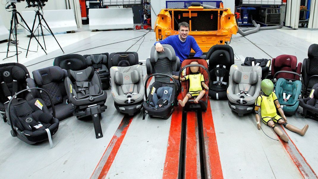 ADAC Technik Zentrum Landsberg;Produktfotos Kindersitze am 08.02.2024