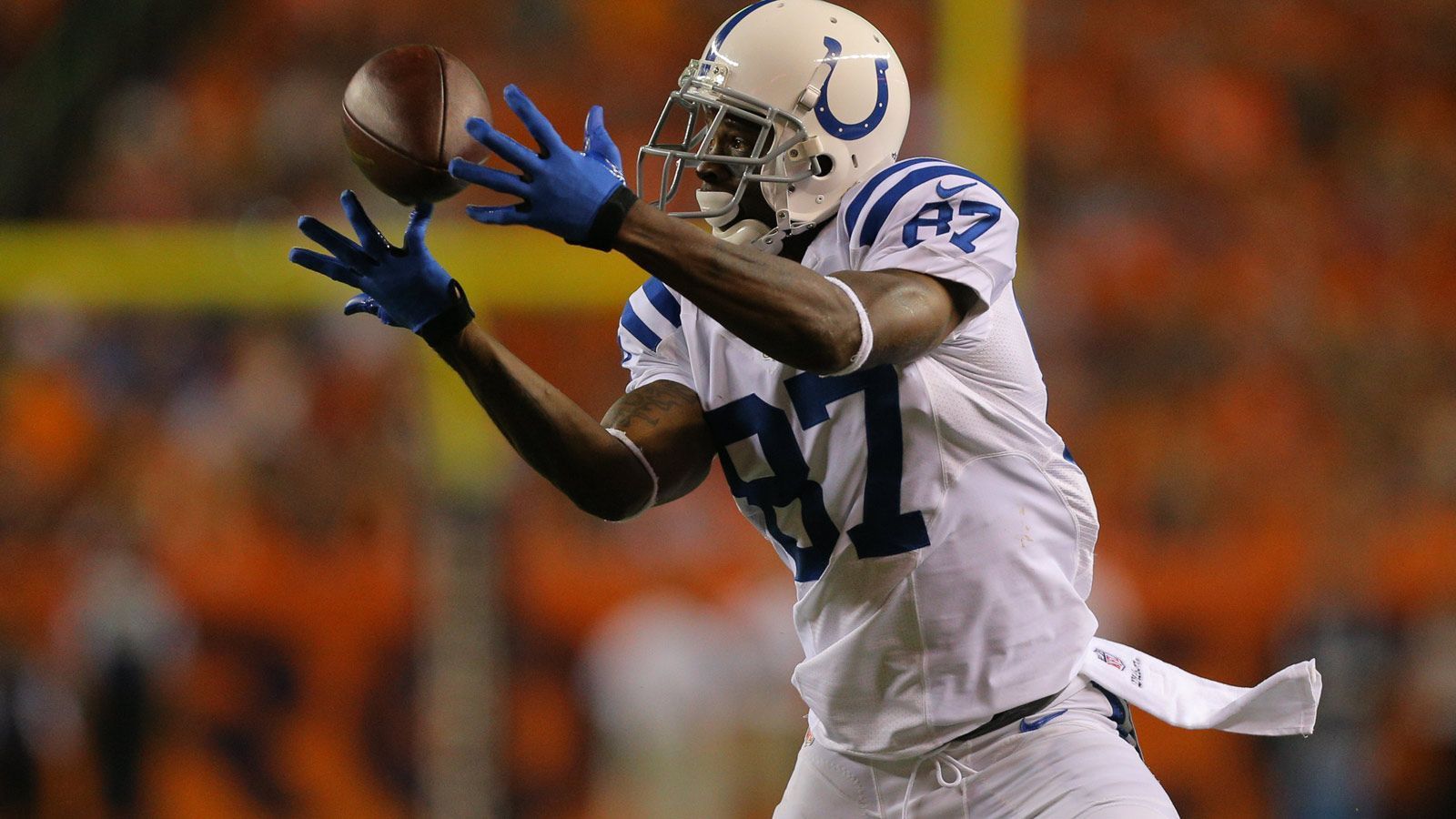 
                <strong>Platz 10: Reggie Wayne</strong><br>
                14.345 Receiving Yards von 2001 bis 2014Wide ReceiverIndianapolis Colts
              