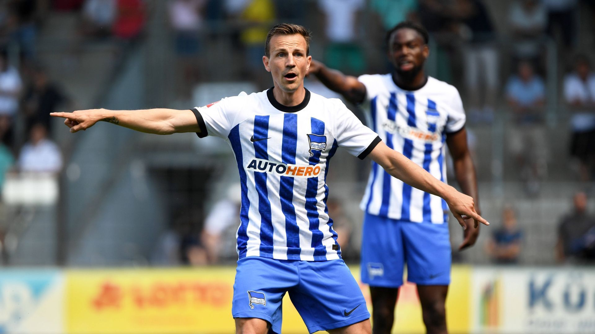 
                <strong>Platz 2 (geteilt): Hertha BSC</strong><br>
                Preis: 89,95 Euro
              