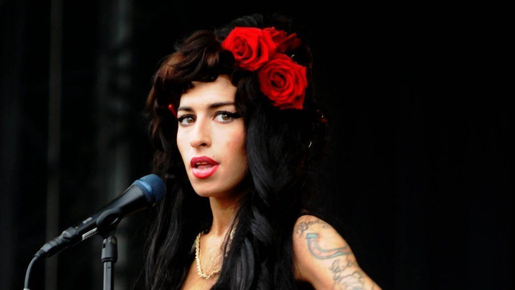 Streame die Dokumentation "Amy" jetzt auf Joyn!