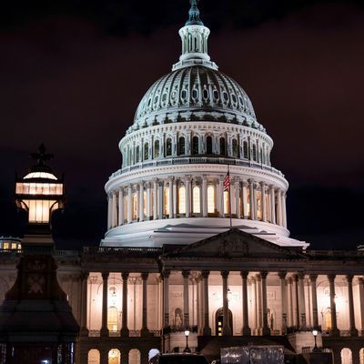 Im letzten Moment: US-Senat verabschiedet Haushaltspaket
