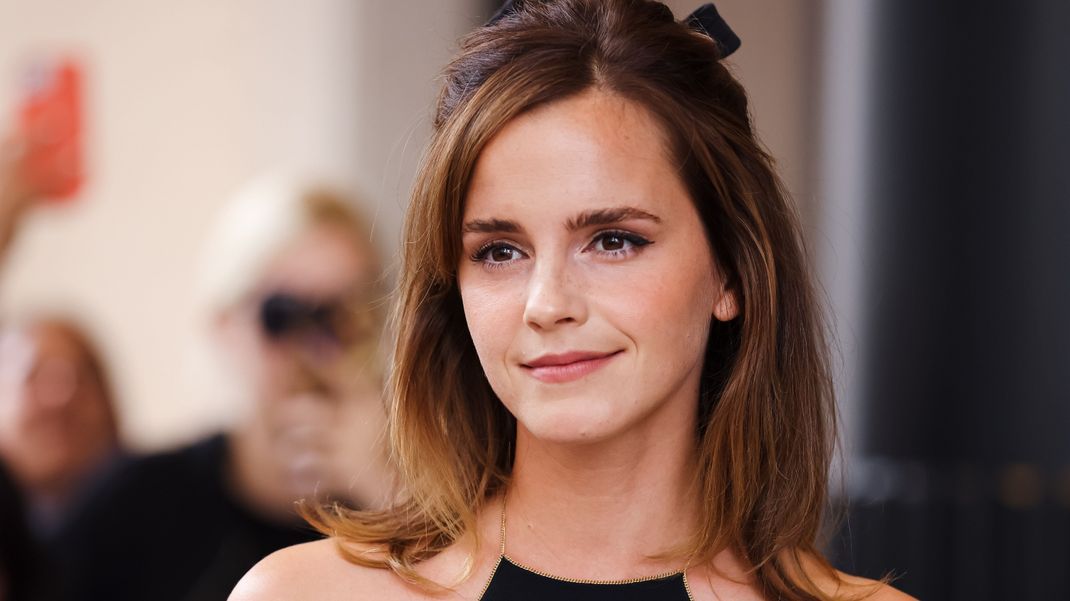 Emma Watson hat einfach eine tolle Ausstrahlung - am liebsten unterstreicht sie die noch mit sinnlichen Blütendüften.