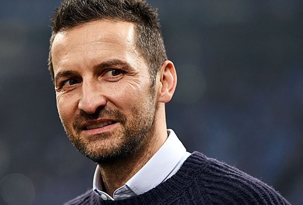 
                <strong>Joe Zinnbauer (Hamburger SV) - im Amt seit: 16. September 2014</strong><br>
                Ein deutlicher Aufwärtstrend ist auch beim Hamburger SV erkennbar, der mit der Entlassung von Mirko Slomka nach dem dritten Spieltag den ersten Rausschmiss der laufenden Saison vollzog. Mit Joe Zinnbauer schenkte man einem Bundesliga-Neuling das Vertrauen - mit erkennbarem Erfolg.
              