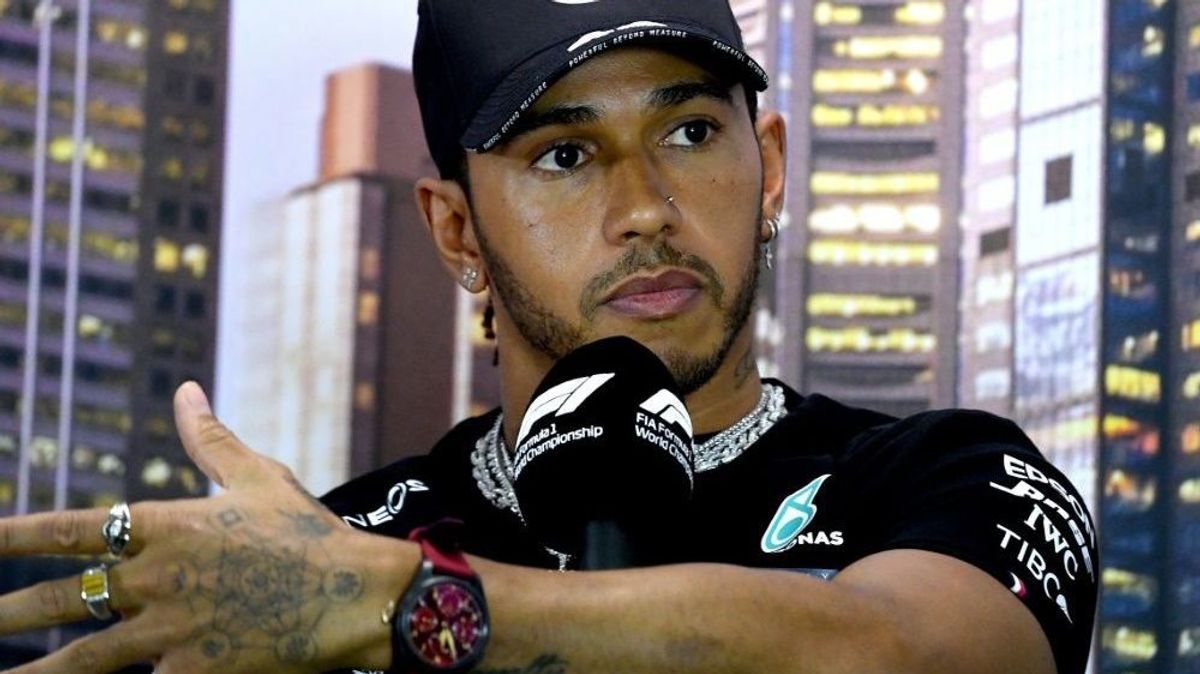 Wundert sich über Formel-1-Start: Lewis Hamilton