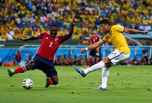 
                <strong>Hulk</strong><br>
                Nach Neymars Ausfall lastet die Hauptlast der brasilianischen Offensive auf den Schultern von Hulk. Der bullige Angreifer sorgt für Überraschungsmomente und war im Viertelfinale gegen Kolumbien der überragende Mann.
              