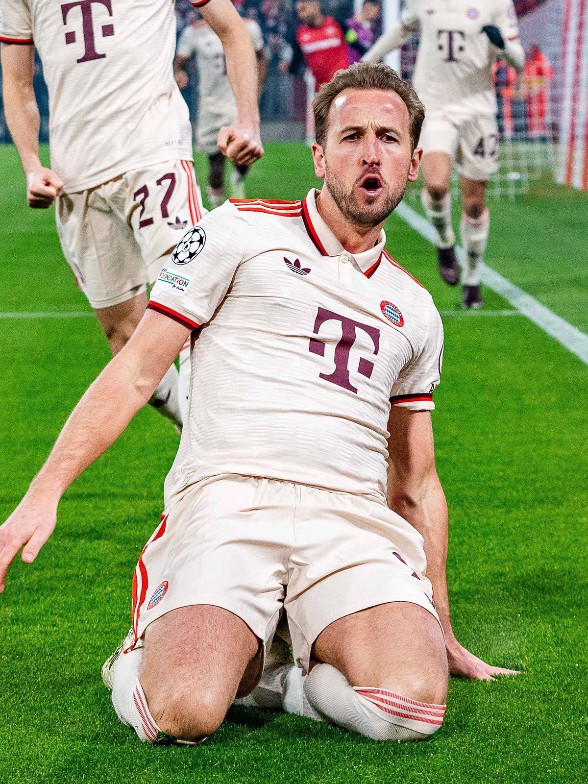 05.03.2025, FC Bayern München vs. Bayer Leverkusen, UEFA Champions League, Achtelfinale-Hinspiel Tor zum 1:0 durch Harry Kane (FC Bayern Muenchen, 9) *** 05 03 2025, FC Bayern München vs Bayer Leve...