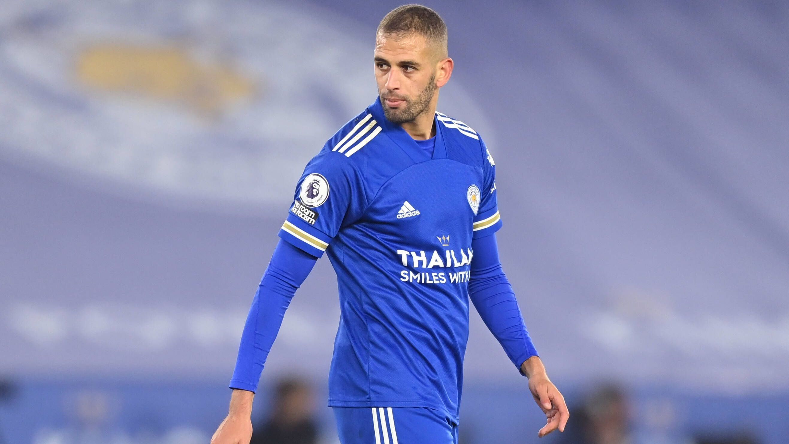 <strong>Platz 8 - Islam Slimani</strong><br><strong>Ablösesumme:</strong>&nbsp;31 Millionen Euro<br><strong>Aufnehmender Verein:</strong> Leicester City<br><strong>Abgebender Verein:</strong>&nbsp;Sporting Lissabon<br><strong>Zeitpunkt des Wechsels:</strong> 31. August 2016