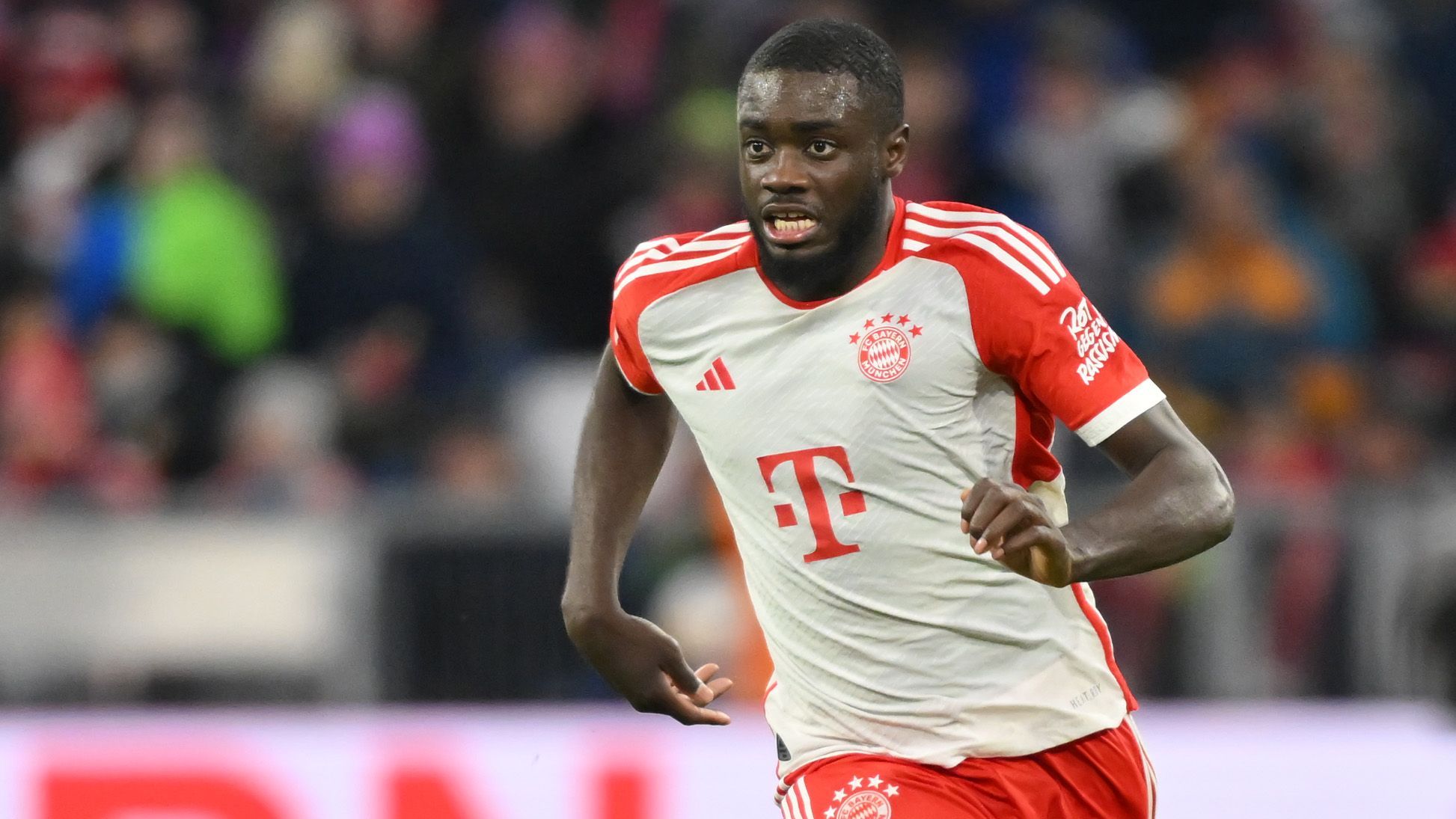 <strong>Dayot Upamecano</strong><br>Der Franzose erhält nach 61 Minuten Spielpraxis, als er für de Ligt in die Partie kommt. Lässt hinten bis zur 90. Minute nichts anbrennen, ehe er mit einem katastrophalen Fehlpass fast das 1:1 einleitet. <strong><em>ran</em>-Note: 4</strong>