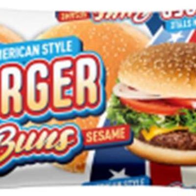 Die vom Rückruf betroffenen "American Style Burger Buns" der Firma Nordthy in der Sechser-Packung