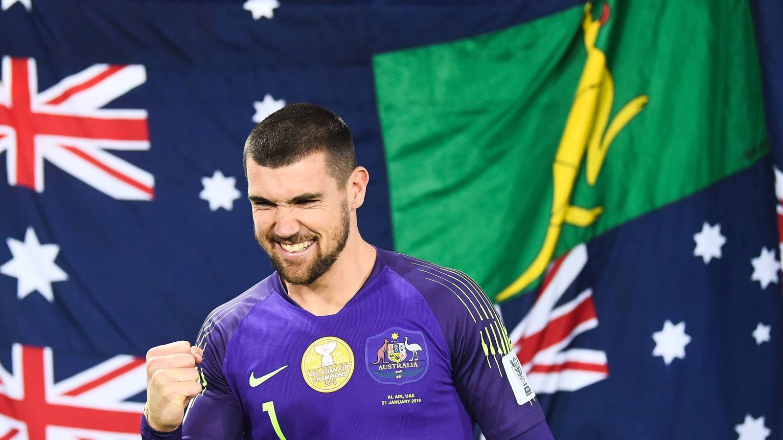 
                <strong>Australien </strong><br>
                &#x2022; Gesamtmarktwert: 38,4 Mio. Euro<br>&#x2022; Höchster Marktwert: Matthew Ryan (FC Kopenhagen, im Bild, 5 Mio. Euro)<br>&#x2022; Geringster Marktwert: Danny Vukovic (Central Coast Mariners, 150.000 Euro)<br>
              