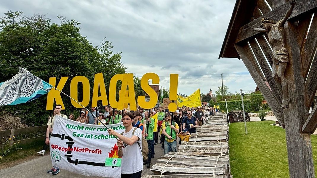 Am Ammersee soll nach Gas gebohrt werden - das hat nun massiven Protest ausgelöst.